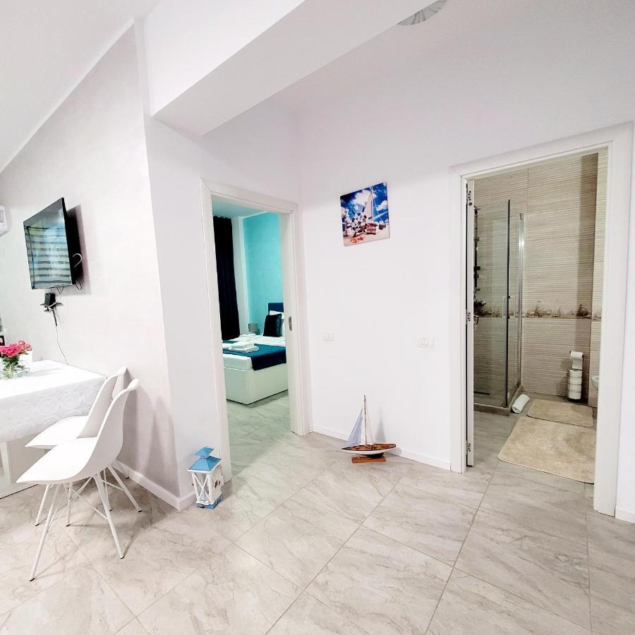 קונסטנצה Zen Garden Apartament De Lux Nou Pe Malul Marii מראה חיצוני תמונה